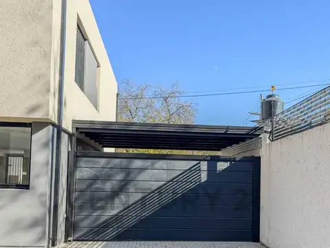 Ricardo Rojas 8600, Piso 0