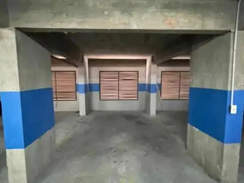 Av Belgrano 1300 Monserrat Cochera U$12.000