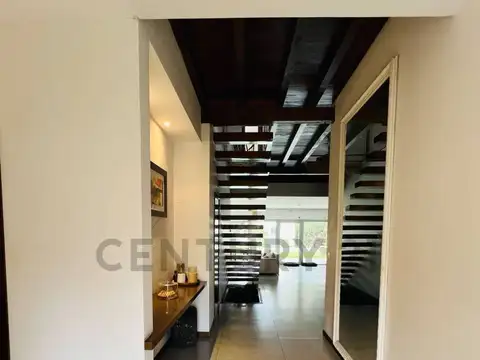 Casa en Venta Barrio Los Pinares Concepción Arenal 6000