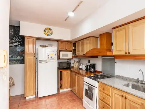Depto Tipo Casa en Venta de 4 ambientes