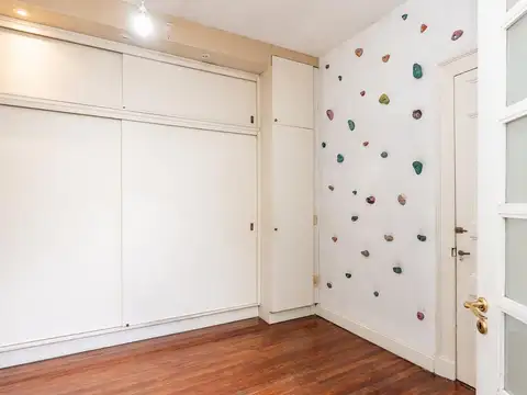 Depto Tipo Casa en Venta en Monserrat, USD 179.000