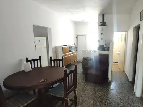 Depto Tipo Casa en Venta 40 años