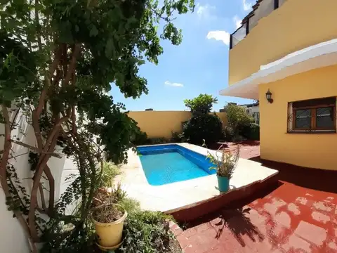 Casa en Venta de 8 dormitorios