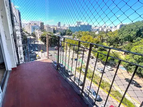 AVENIDA ANGEL GALLARDO 349 6 B