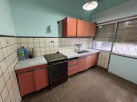 Casa 5 ambientes con 1 baño