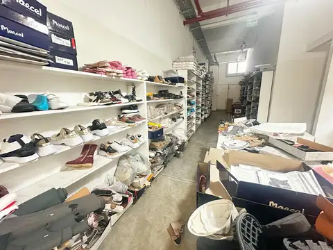 Galpon en Venta en Lanus Oeste, USD 300.000