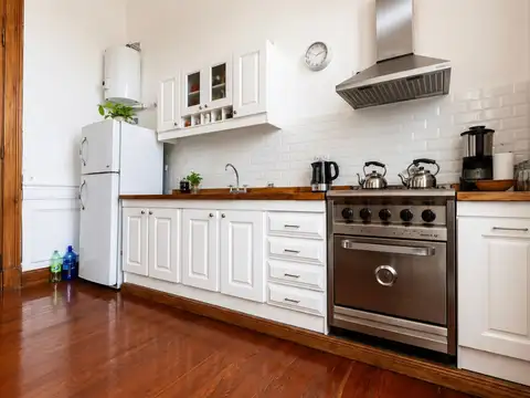 Depto Tipo Casa 4 ambientes con 2 baños