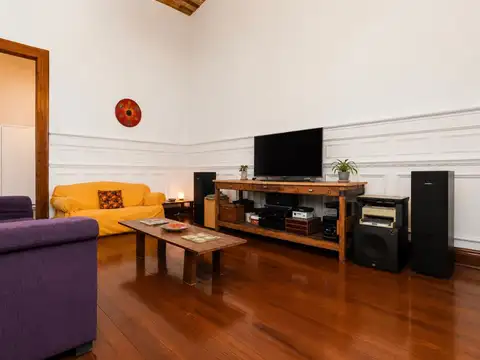 Depto Tipo Casa en Venta de 4 ambientes