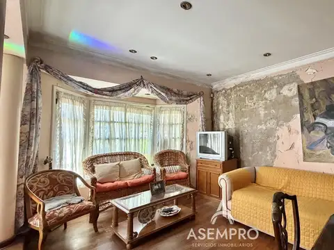 Casa Monoambiente con 4 baños