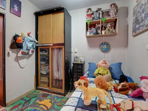 Depto Tipo Casa 5 ambientes con 2 baños