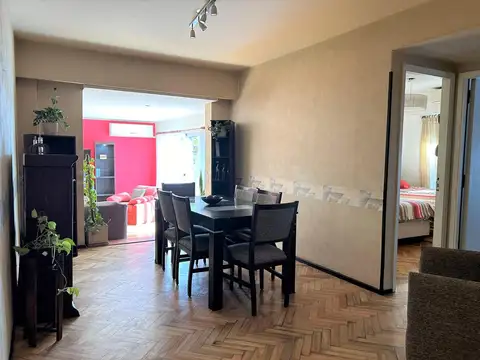 Departamento 4 ambientes con 2 baños
