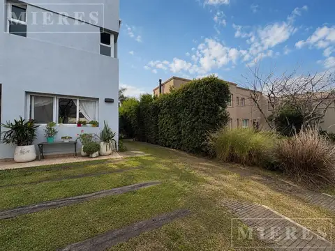 Casa en Venta en el Barrio El Atardecer