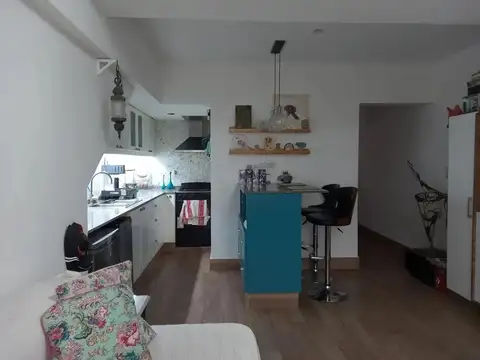 Depto Tipo Casa en Venta de 2 ambientes