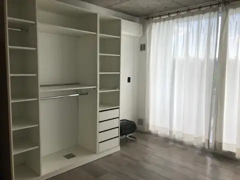 Av Luis Lagomarsino 1255 - pilar (Centro)