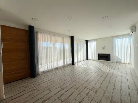 Alquiler Vila Marina II