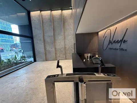 Oficina Monoambiente con 2 baños