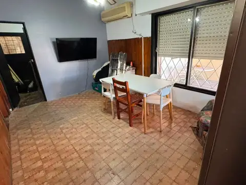 VENTA CASA 3 AMB+ 2 PH EN LOTE DE 300 M2- Av RATTI