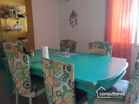 CASA EN VENTA BARRIO CHATEU