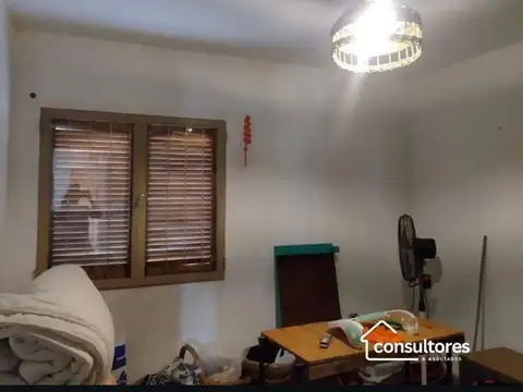 CASA EN VENTA BARRIO CHATEU