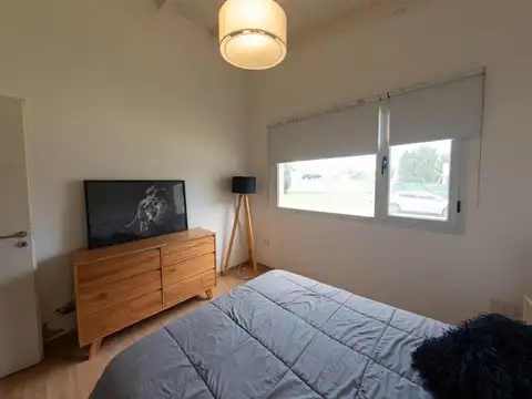 ALQUILER CASA 4 AMB EN  LAGUNA AZUL EZEIZA