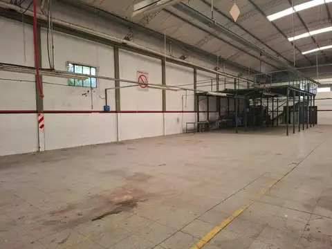 Galpon en Alquiler en Lanus Oeste, $ 6.200.000
