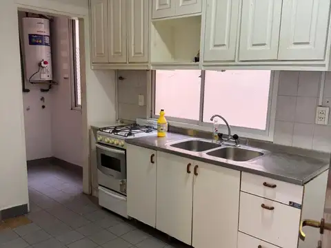 Departamento en Alquiler en Villa Ballester, $ 620.000