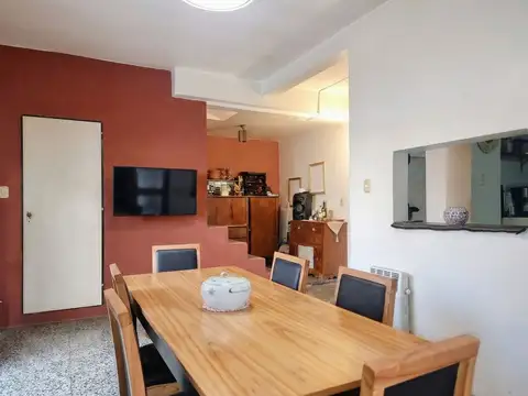 Depto Tipo Casa en Venta de 4 ambientes
