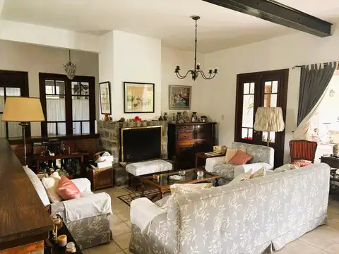 Casa en Venta de 6 dormitorios