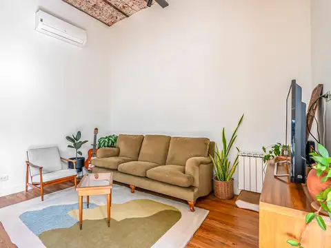 Depto Tipo Casa en Venta de 3 ambientes