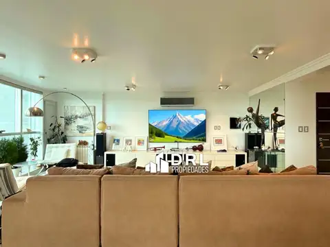 Departamento en Venta con 2