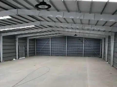 Depósito 2300m2 a estrenar en PIBERA Ruta 2