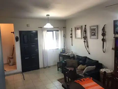 Casa en Venta en Villa Elvira, USD 75.000