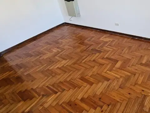 Depto Tipo Casa en Venta al Oeste