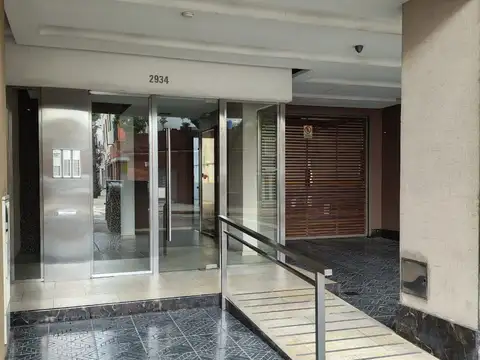 AMBIENTE MUY BUEN ESTADO –– LUMINOSO