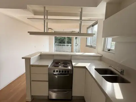 Departamento en Venta en Chacarita, USD 110.000