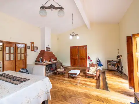 Casa en Venta en Alberdi, USD 60.000