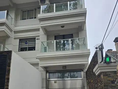 Departamento 2 ambientes con 2 baños