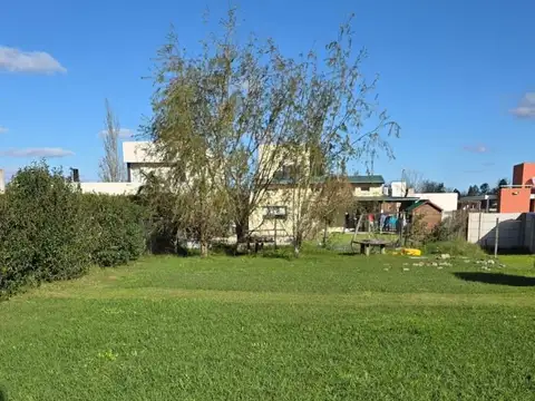 B. Funes Norte. Luciano Molina entre Tucumán y Pte Perón