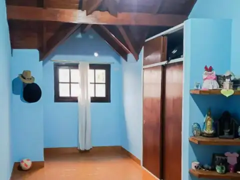 Casa 5 ambientes con 2 baños
