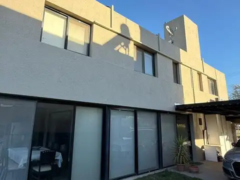 Casa en Venta en Rio Ceballos, USD 230.000