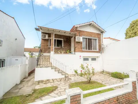Depto Tipo Casa en Venta de 4 ambientes