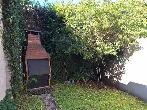 Depto Tipo Casa en Venta de 2 ambientes