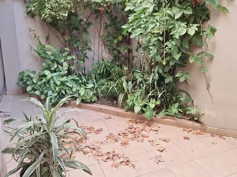 Depto Tipo Casa en Venta en Villa Pueyrredón, USD 125.000
