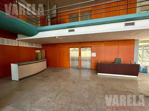 Edificio Comercial en Floresta, J.B Alberdi 3255 (Ex Clinica Med) Alquiler u$s 10.000