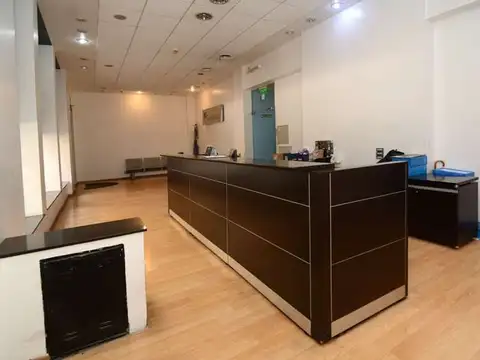 OFICINA VENTA EDIFICIO EN BLOCK AV RIVADAVIA