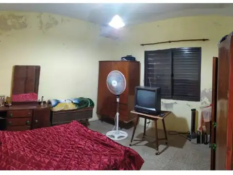 Piñero. San Martin 365. Casa con amplio terreno