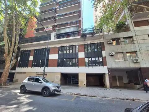Cochera fija a la venta en Belgrano