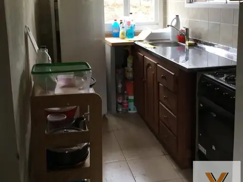 Casa 3 ambientes con 1 baño