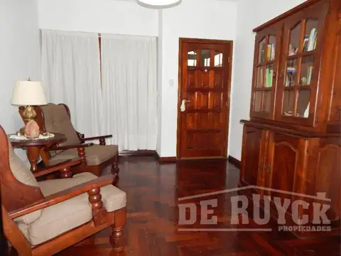 Casa en Venta en Quilmes, USD 130.000
