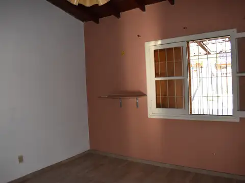 CASA EN VENTA SEXTA SECCION - MENDOZA